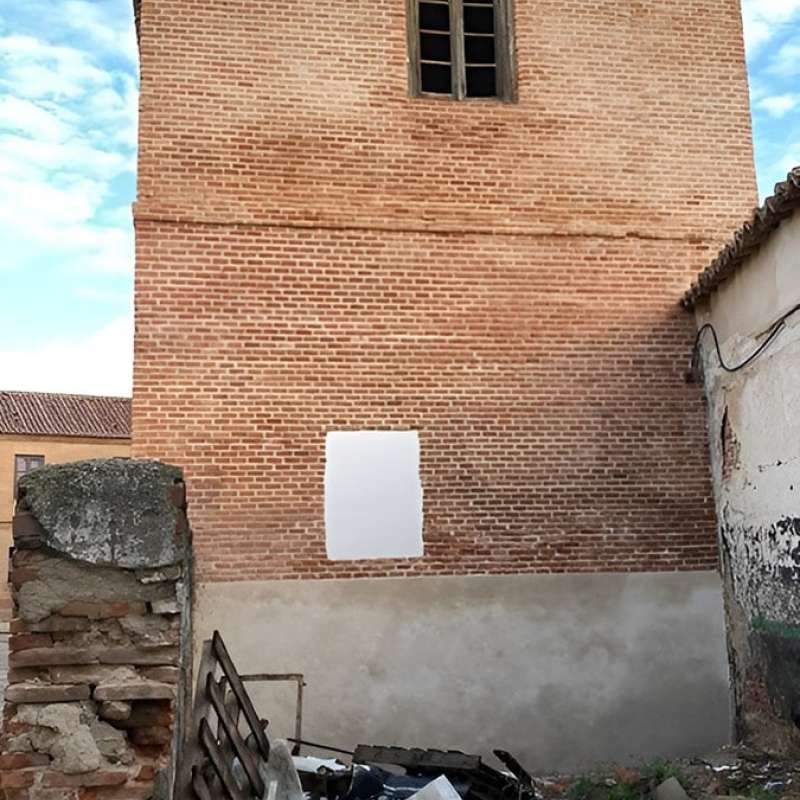 Restauraci�n de paramentos de fachada y eliminaci�n de elementos a�adidos en el Antiguo Cuartel de Caballer�a (Sementales) en Alcal� de Henares (Madrid) - Rehabilitaci�n | Construcciones civiles - K�rkide | Proyectos de restauraci�n y rehabilitaci�n