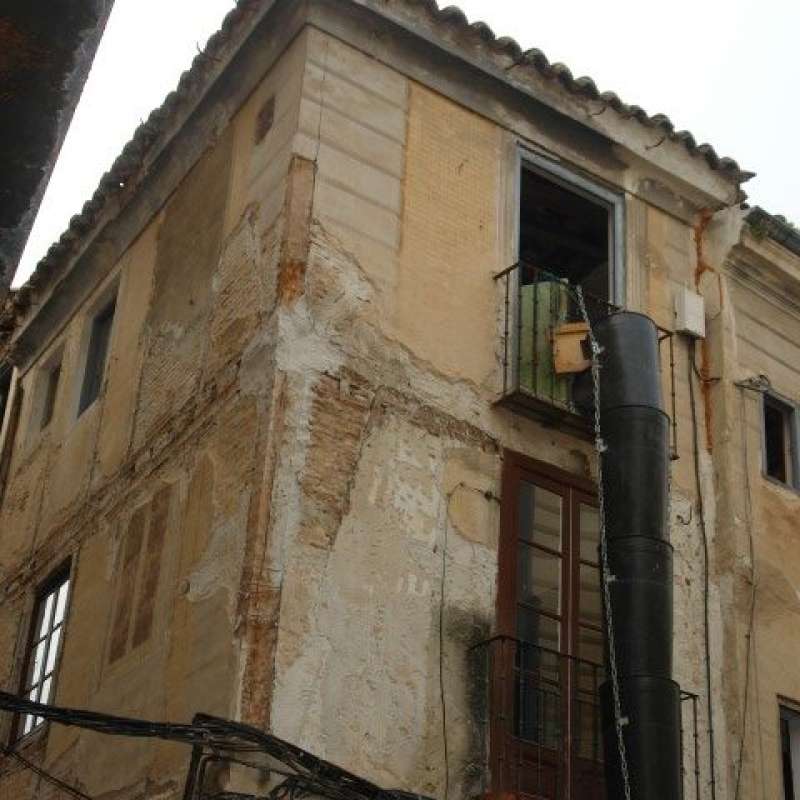 Restauraci�n de fachada en C/ Aljibillo. Toledo. - Rehabilitaci�n | Construcciones civiles - K�rkide | Proyectos de restauraci�n y rehabilitaci�n