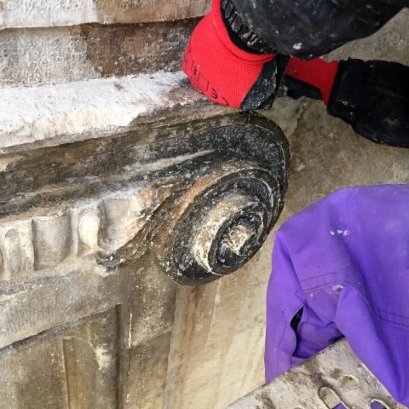 Restauraci�n de las fachadas del Ayuntamiento de Cuenca. - Rehabilitaci�n | Construcciones civiles - K�rkide | Proyectos de restauraci�n y rehabilitaci�n