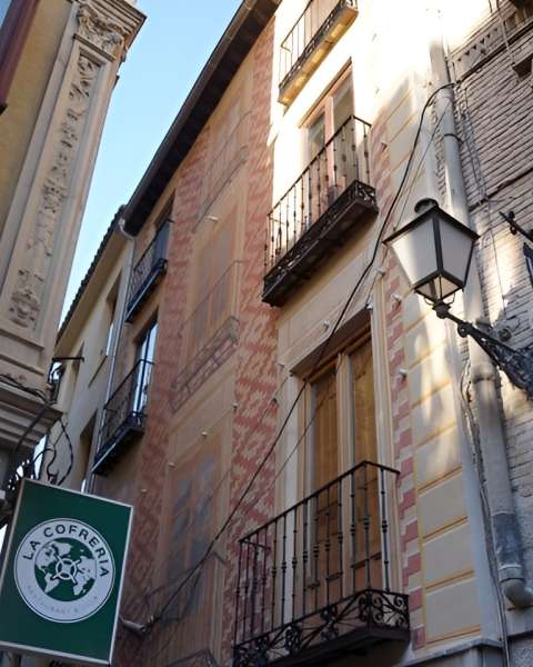 Restauraci�n fachada calle Barrio Rey. Toledo. | Rehabilitaci�n > Construcciones civiles | K�rkide | Proyectos de restauraci�n y rehabilitaci�n