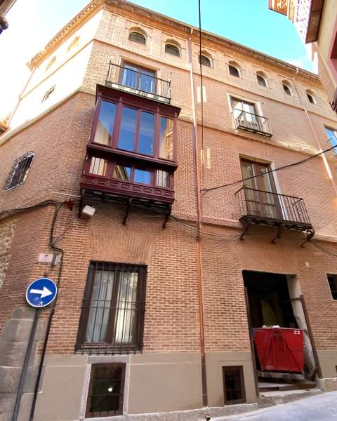 Restauraci�n de fachadas en Calle Siller�a n�10. Toledo | Rehabilitaci�n > Construcciones civiles | K�rkide | Proyectos de restauraci�n y rehabilitaci�n