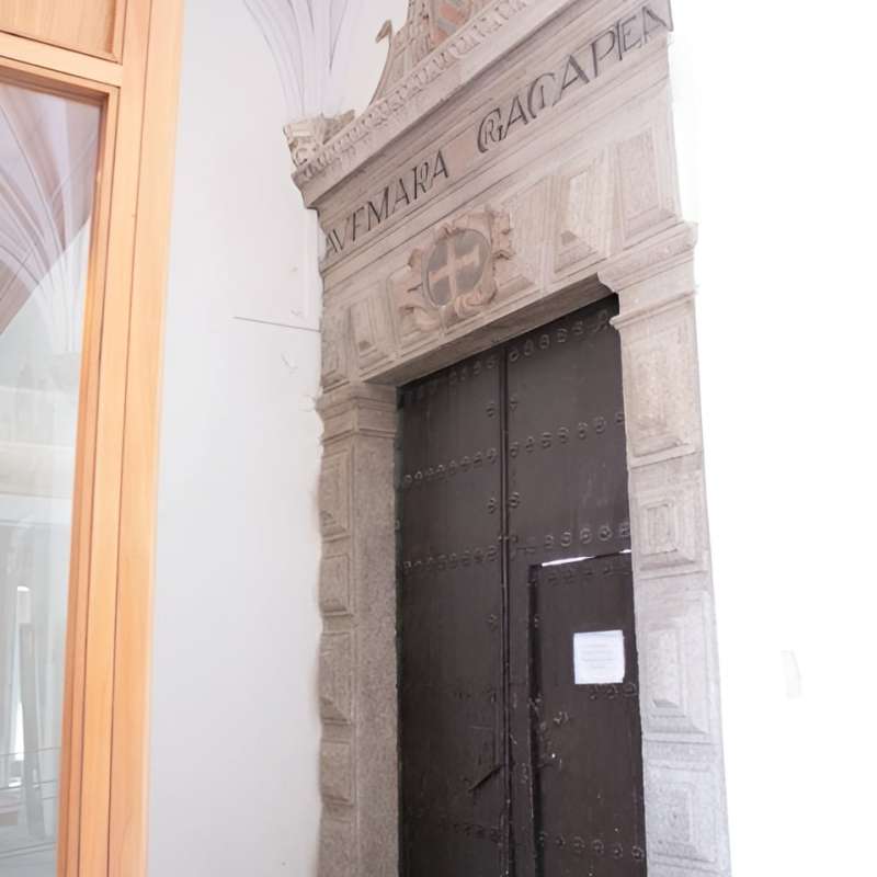 Portadas interiores del Museo de Santa Cruz. Toledo. - Rehabilitaci�n | Construcciones civiles - K�rkide | Proyectos de restauraci�n y rehabilitaci�n