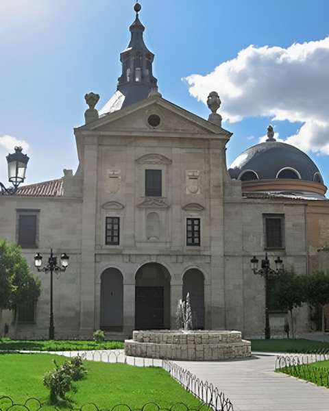 Acondicionamiento Oficina Municipal de Turismo de Loeches (Madrid) | Rehabilitaci�n > Construcciones civiles | K�rkide | Proyectos de restauraci�n y rehabilitaci�n