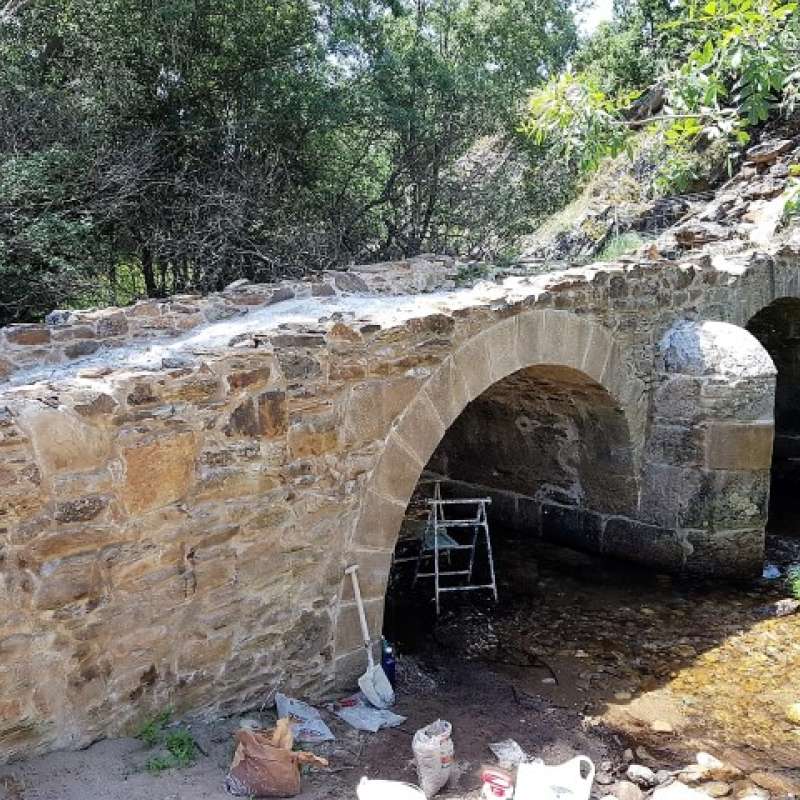 Restauraci�n del Puente Antiguo de Horcajo de la Sierra. Madrid. - Rehabilitaci�n | Construcciones civiles - K�rkide | Proyectos de restauraci�n y rehabilitaci�n