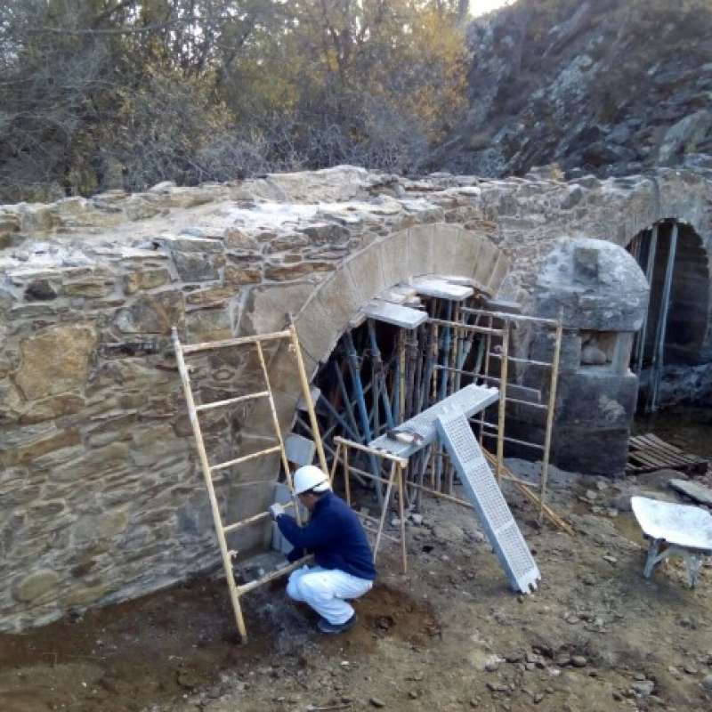 Restauraci�n del Puente Antiguo de Horcajo de la Sierra. Madrid. - Rehabilitaci�n | Construcciones civiles - K�rkide | Proyectos de restauraci�n y rehabilitaci�n