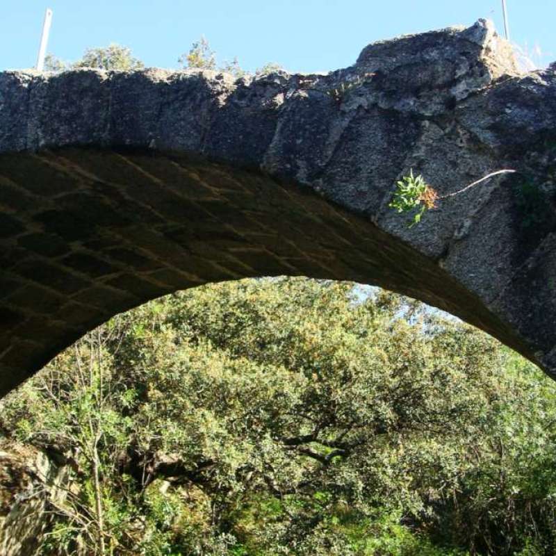 Puente del Pasadero. Navalagamella. Madrid. - Rehabilitaci�n | Construcciones civiles - K�rkide | Proyectos de restauraci�n y rehabilitaci�n