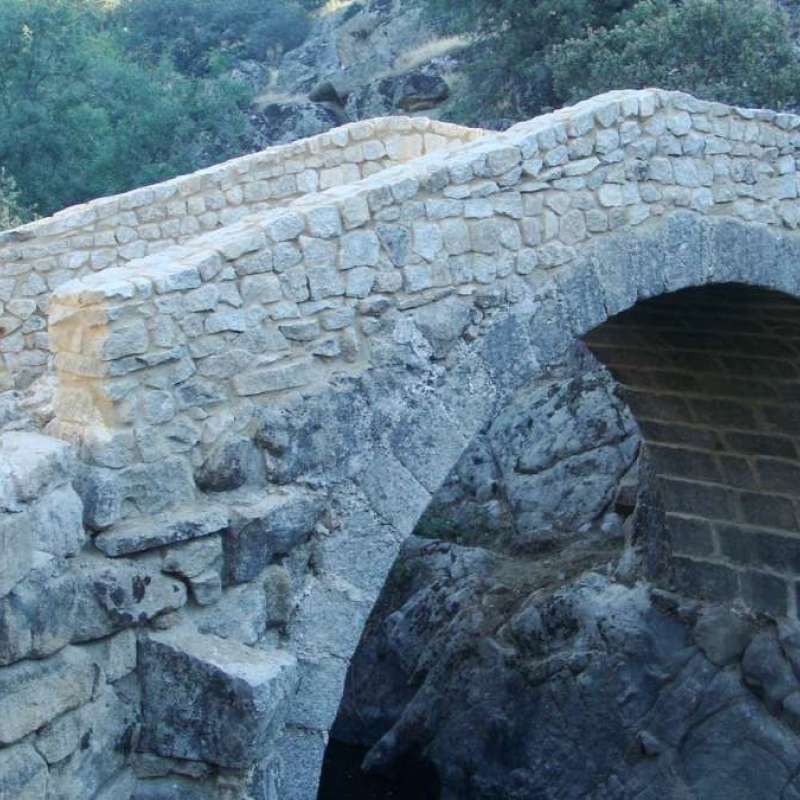 Puente del Pasadero. Navalagamella. Madrid. - Rehabilitaci�n | Construcciones civiles - K�rkide | Proyectos de restauraci�n y rehabilitaci�n