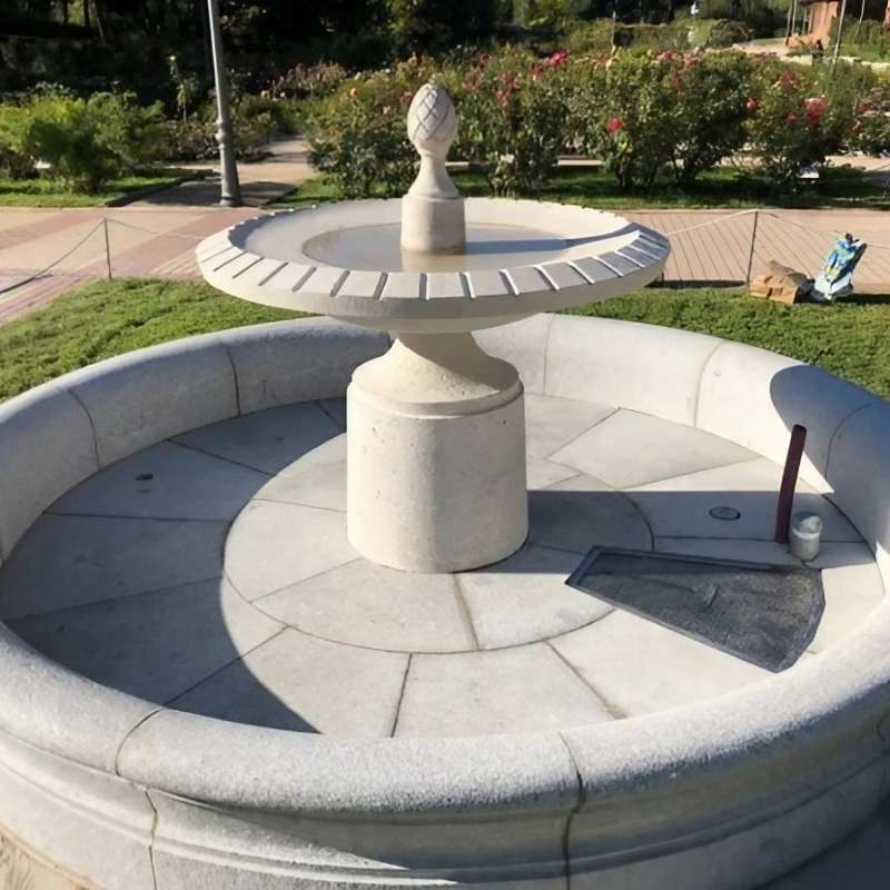 Restauraci�n de elementos arquitect�nicos y reposici�n de copia de fuente en la Rosaleda del Parque del Oeste. Madrid. - Restauraci�n | Monumentos - K�rkide | Proyectos de restauraci�n y rehabilitaci�n
