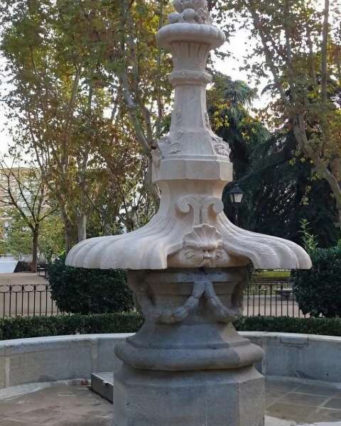 Restauraci�n de la Fuente de la Serena | Restauraci�n > Monumentos | K�rkide | Proyectos de restauraci�n y rehabilitaci�n