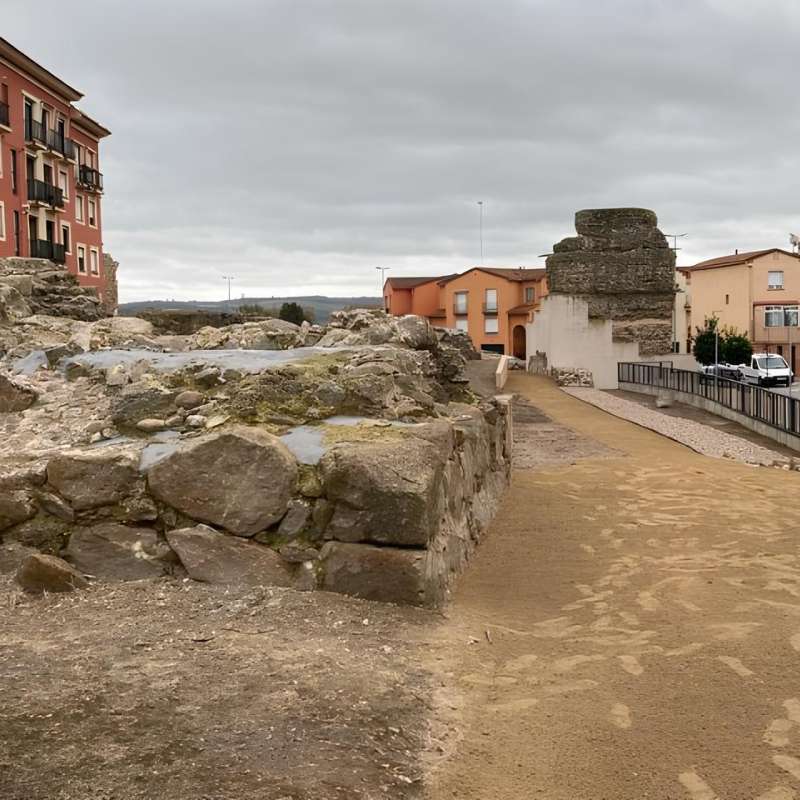 Consolidaci�n y puesta en valor de los restos arqueol�gicos del primer recinto amurallado sector entretorres de Talavera de la Reina. Toledo. - Restauraci�n | Monumentos - K�rkide | Proyectos de restauraci�n y rehabilitaci�n
