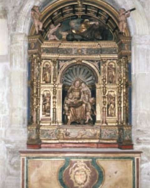 Retablo de la Virgen de la Capilla de los Mu�oz | Restauraci�n > Retablos | K�rkide | Proyectos de restauraci�n y rehabilitaci�n